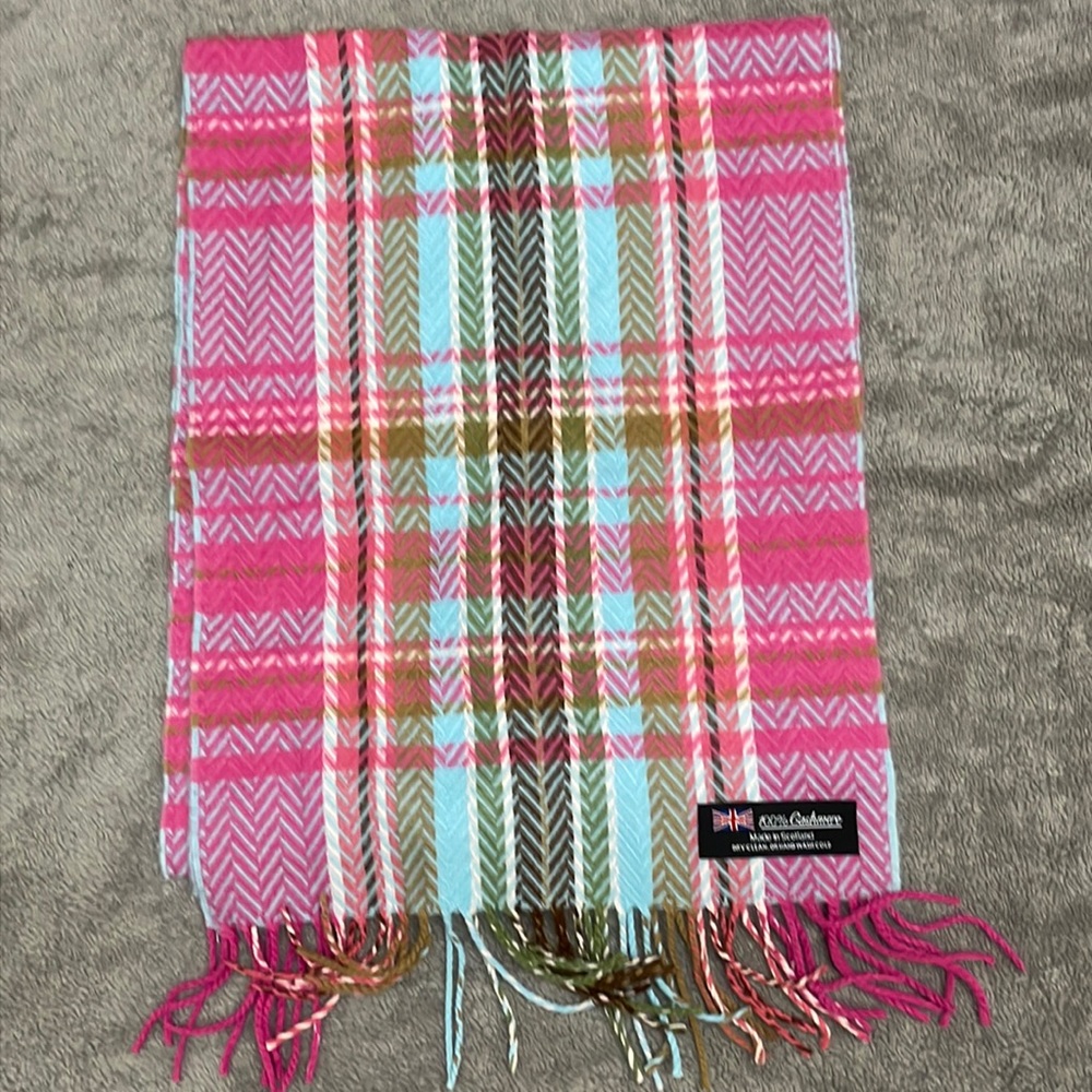 100% cashmere scarf, Made in Scotland.